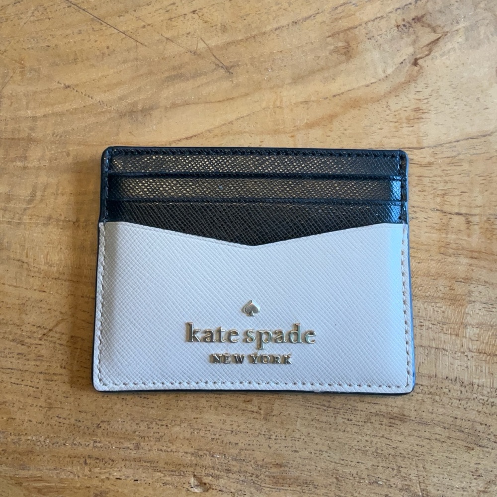 🤍𝗞𝗮𝘁𝗲 𝗦𝗽𝗮𝗱𝗲 𝗡𝗲𝘄 𝗬𝗼𝗿𝗸 card holder BRAND NEW